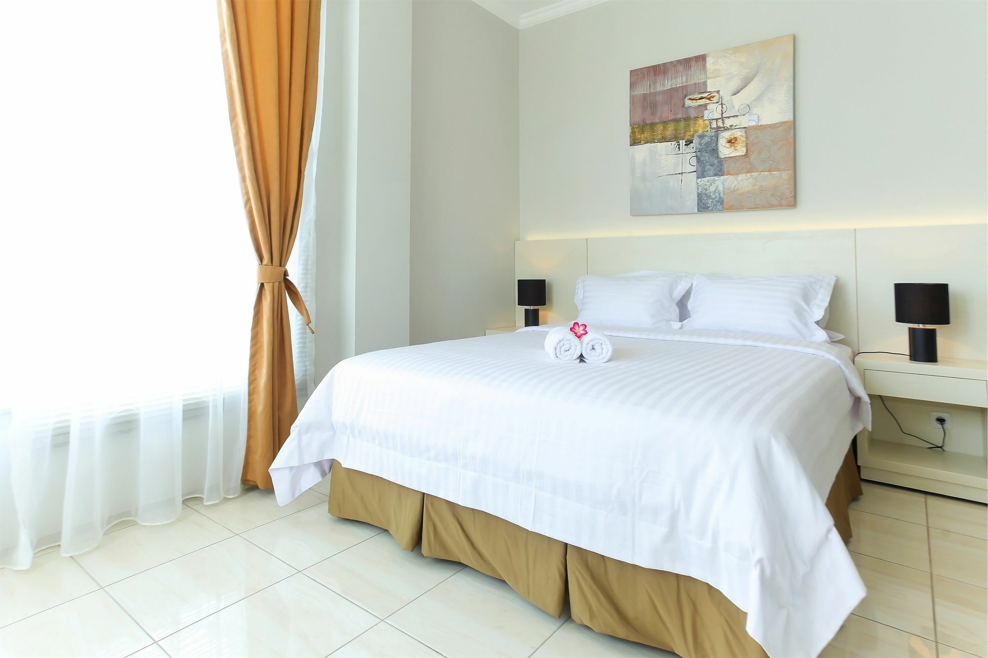 ג'קרטה Topaz Residence מראה חיצוני תמונה